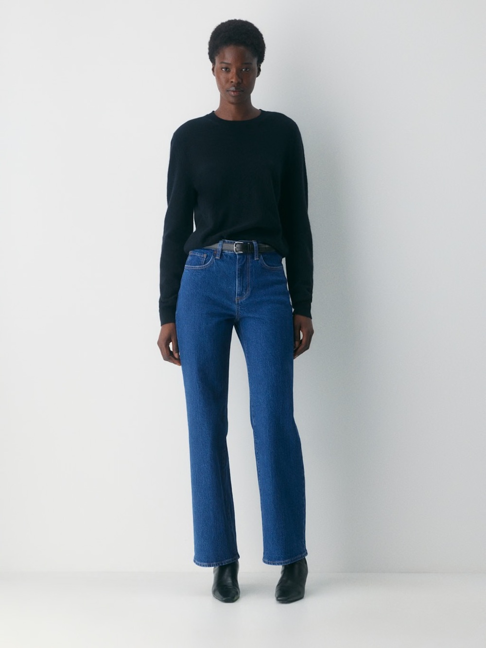 BNWT $110 Aritzia Denim Forum High Rise Curve-Fit Jeans - Picture 4 of 12